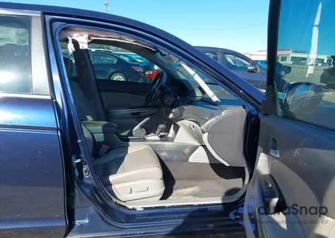 2008 Honda Accord 2.4 Ex-L from USA, damaged, VIN JHMCP26828C046276